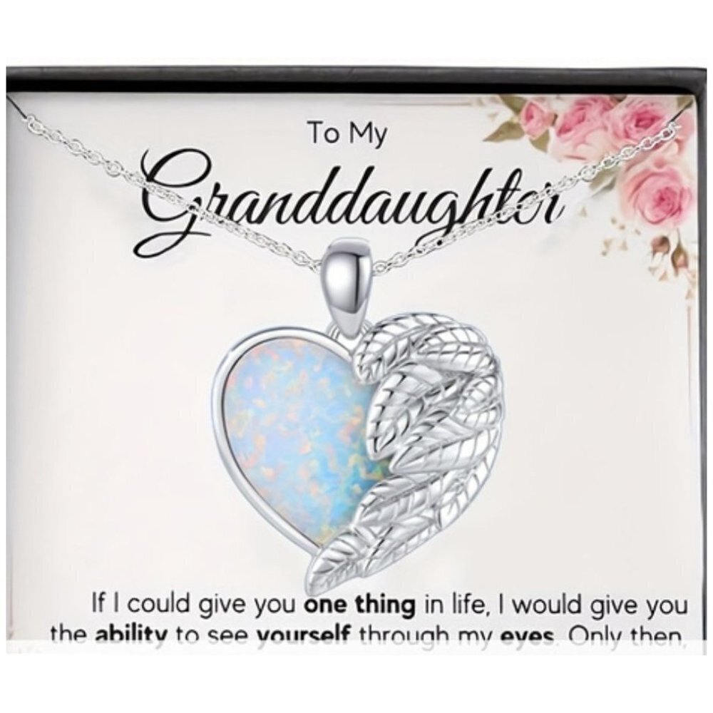 1 pc Alloy Heart Shape Pendant Necklace For Teens with a message from Grandma